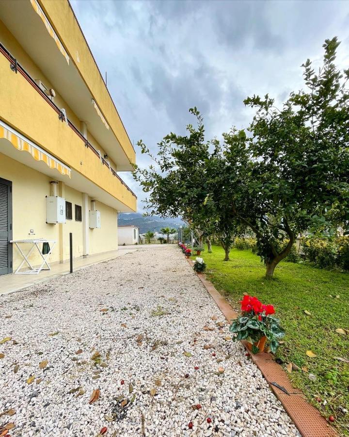Casa Vacanze Paradise Santa Maria La Carita Exterior photo